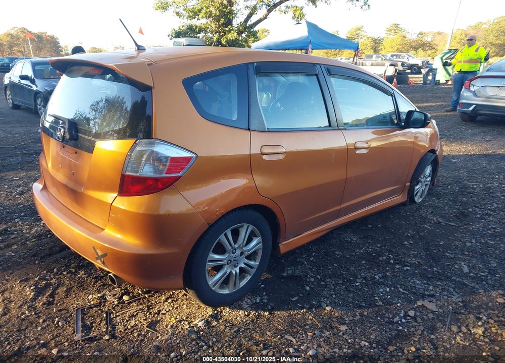 2009 HONDA FIT VIN: JHMGE88439S041499