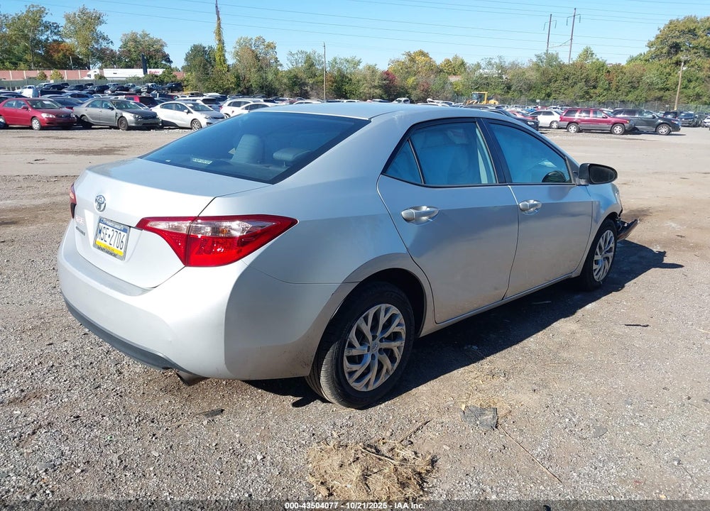 2018 TOYOTA COROLLA LE VIN: 2T1BURHE2JC067806
