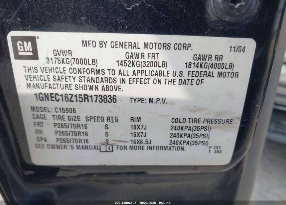 2005 CHEVROLET SUBURBAN 1500 LS VIN: 1GNEC16Z15R173836