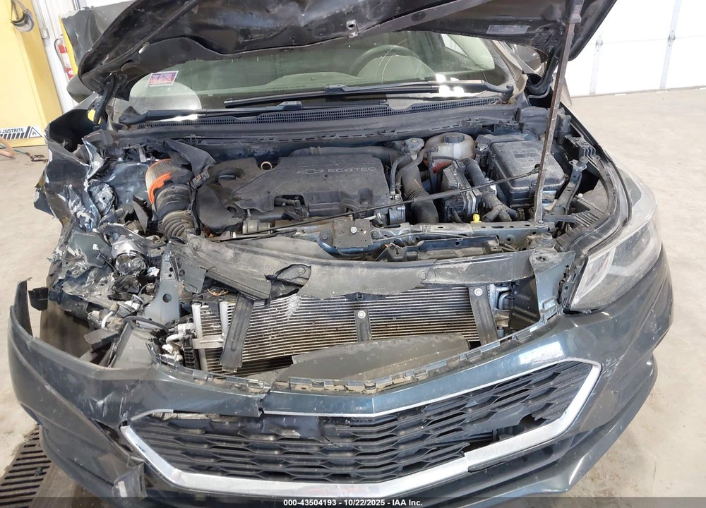 2018 CHEVROLET CRUZE LT AUTO VIN: 1G1BE5SM4J7111997