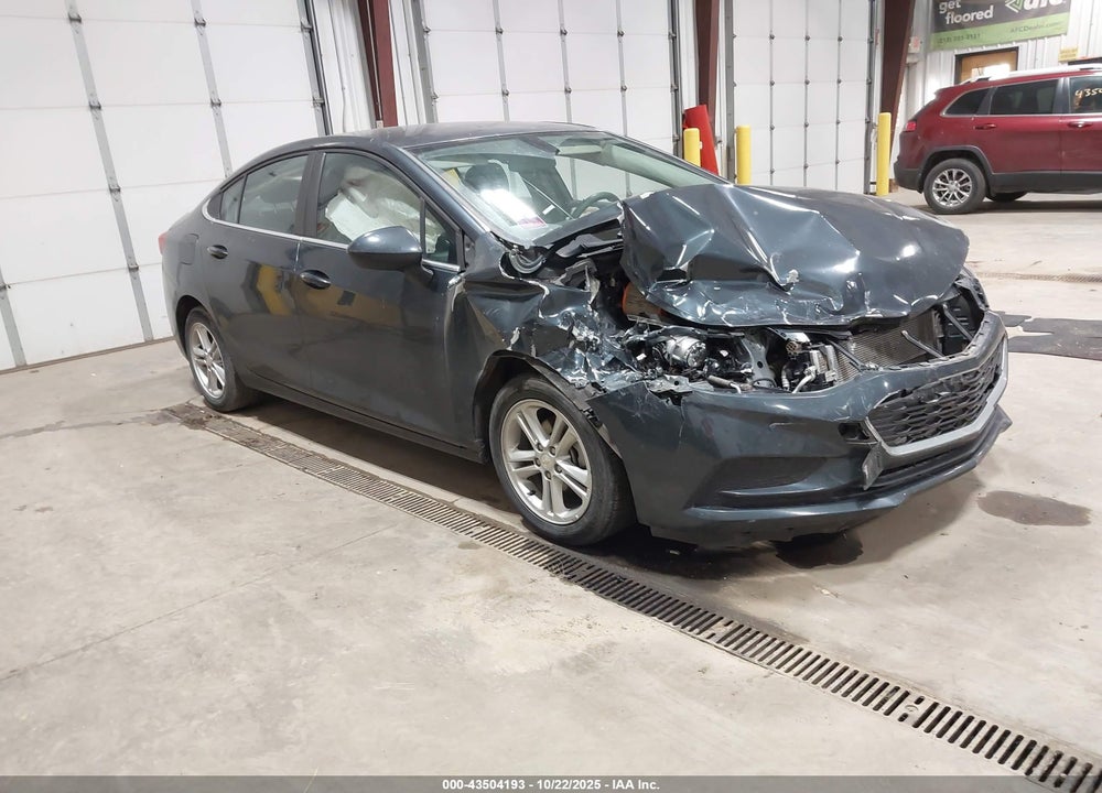 2018 CHEVROLET CRUZE LT AUTO VIN: 1G1BE5SM4J7111997