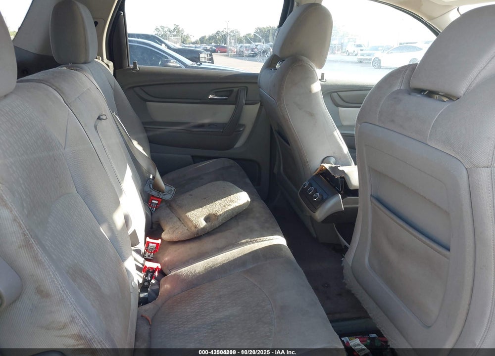 2016 GMC ACADIA SLE-1 VIN: 1GKKRNED8GJ139051