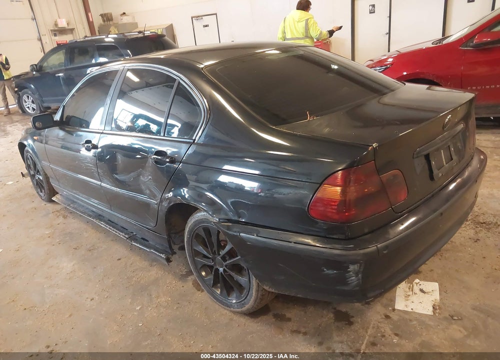 2003 BMW 330XI VIN: WBAEW53423PG23521