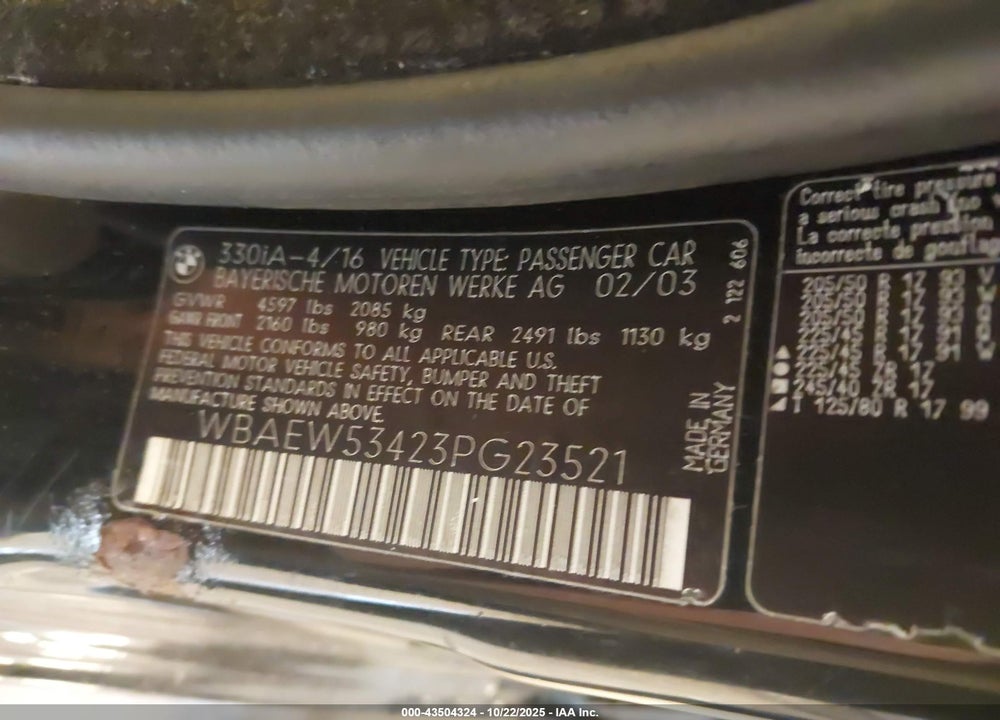 2003 BMW 330XI VIN: WBAEW53423PG23521