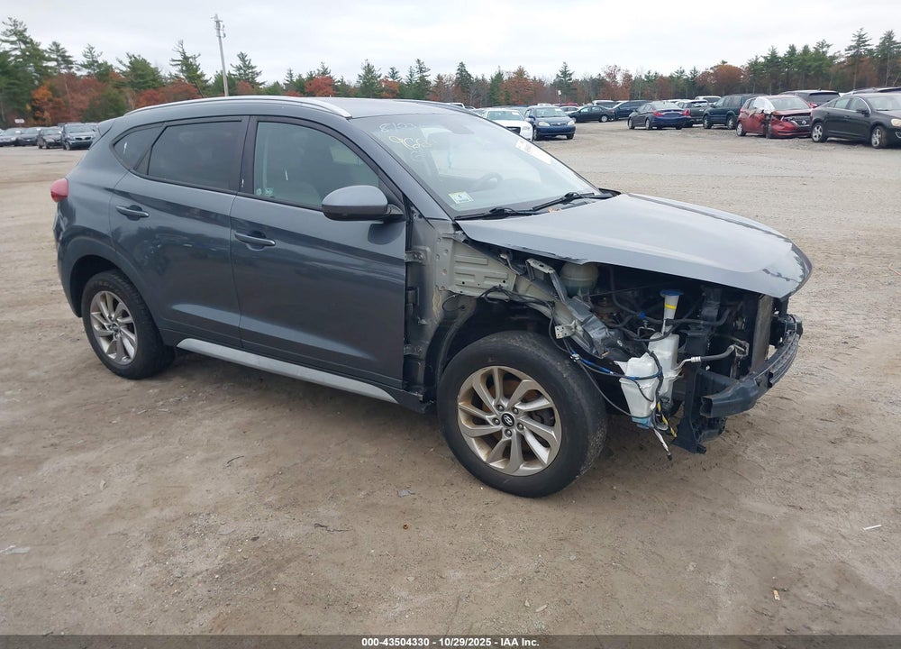 2017 HYUNDAI TUCSON SE VIN: KM8J3CA41HU509660