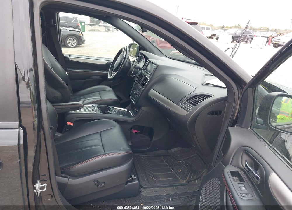 2019 DODGE GRAND CARAVAN GT VIN: 2C4RDGEG0KR688066