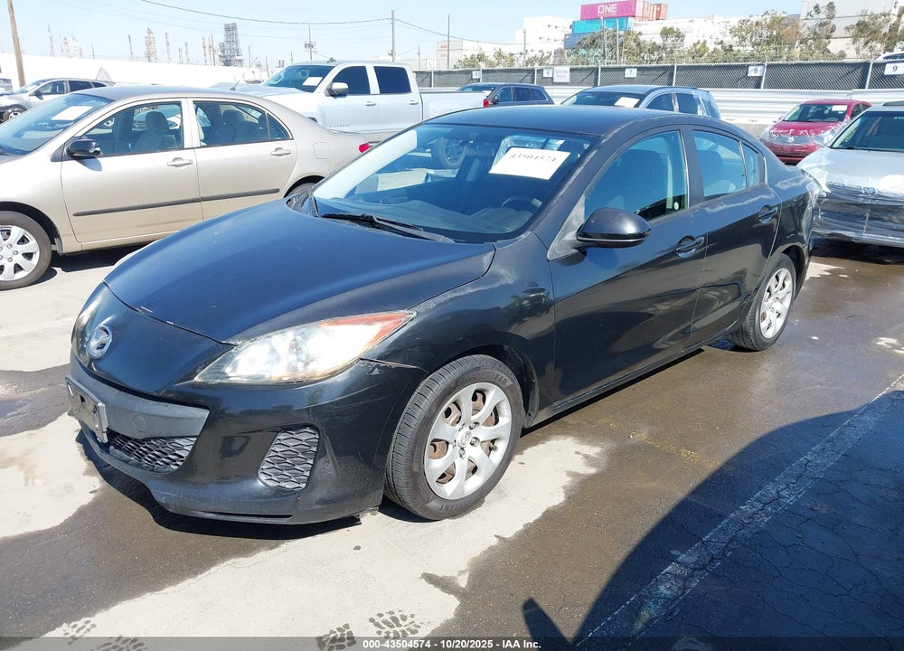 2012 MAZDA MAZDA3 VIN: JM1BL1UG1C1524804