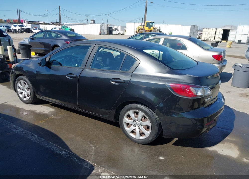 2012 MAZDA MAZDA3 VIN: JM1BL1UG1C1524804