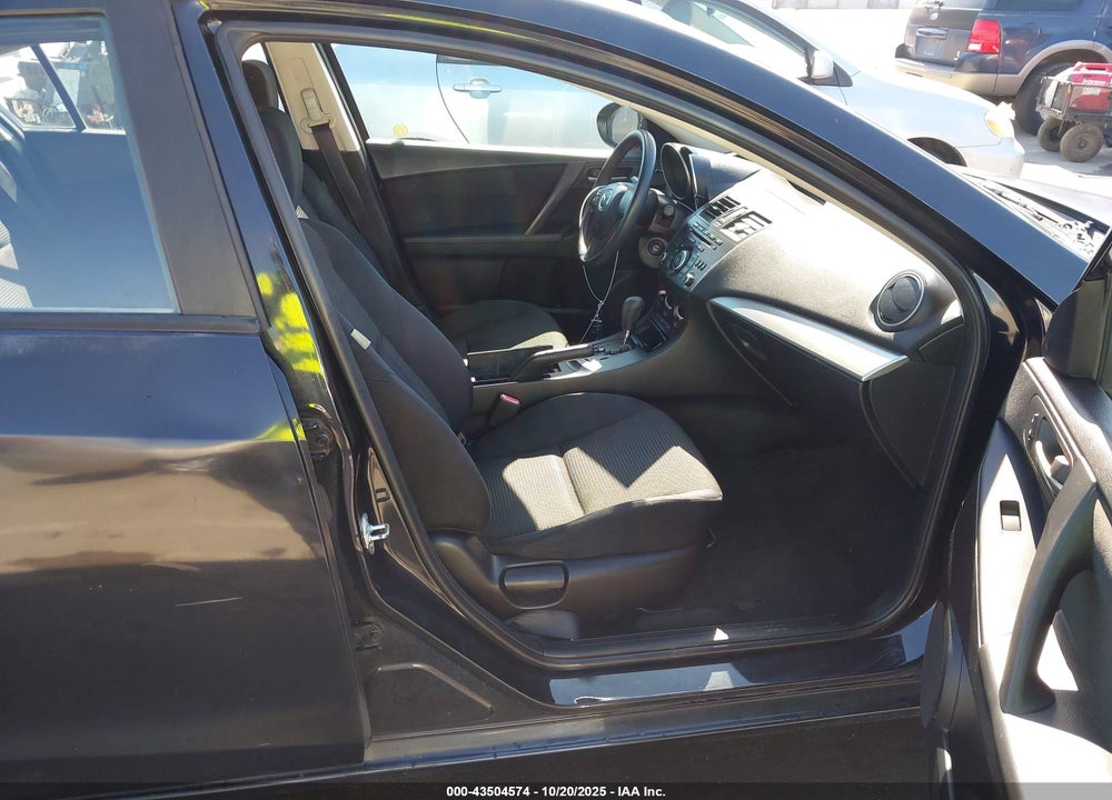 2012 MAZDA MAZDA3 VIN: JM1BL1UG1C1524804