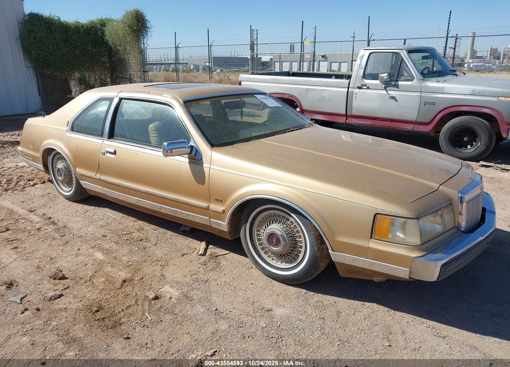 1984 LINCOLN CONTINENTAL  MARK VII VIN: 1MABP98FXEY673482