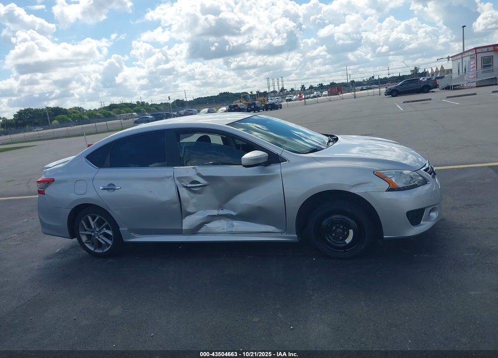 2014 NISSAN SENTRA SR VIN: 3N1AB7AP1EY237776