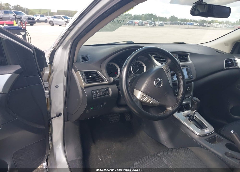 2014 NISSAN SENTRA SR VIN: 3N1AB7AP1EY237776