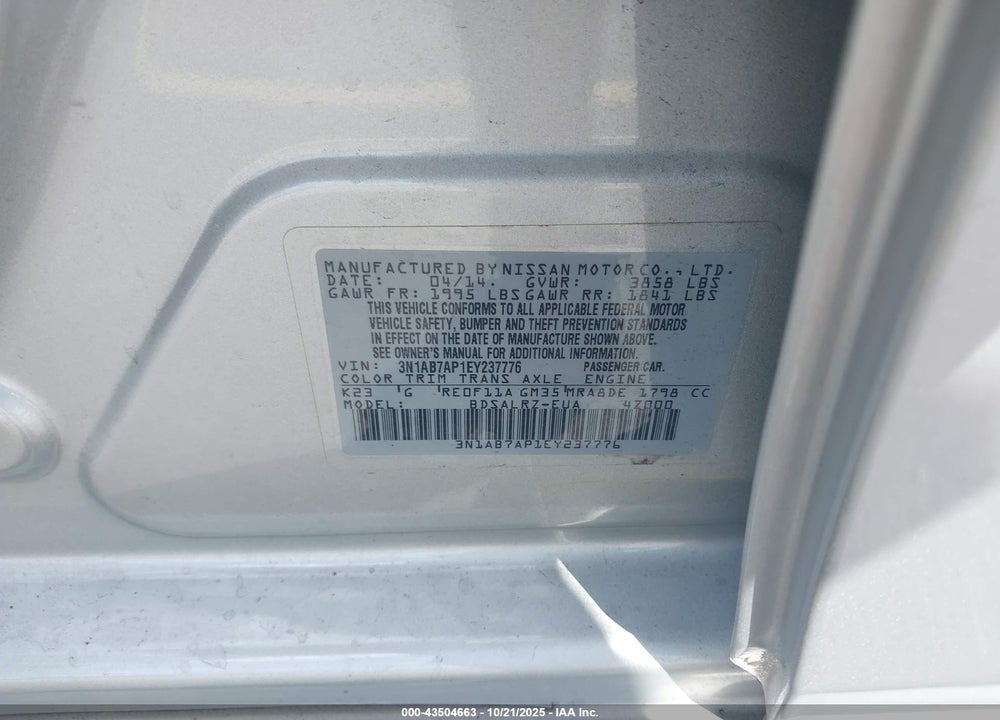 2014 NISSAN SENTRA SR VIN: 3N1AB7AP1EY237776