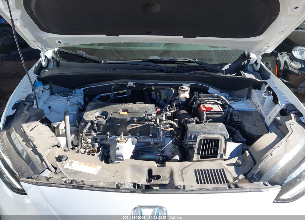 2024 HONDA HR-V 2WD LX VIN: 3CZRZ1H38RM715985