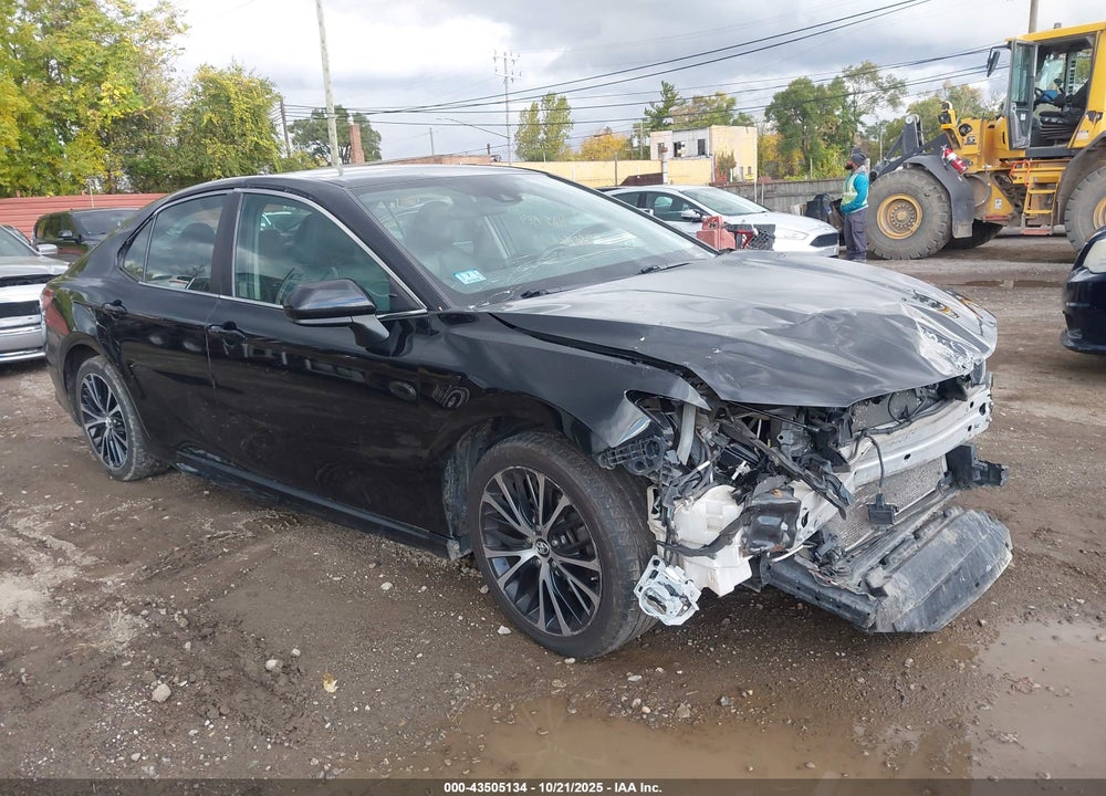 2019 TOYOTA CAMRY SE VIN: 4T1B11HK2KU243494