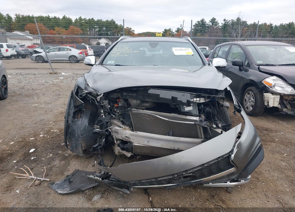 2017 INFINITI QX30 PREMIUM VIN: SJKCH5CRXHA036407