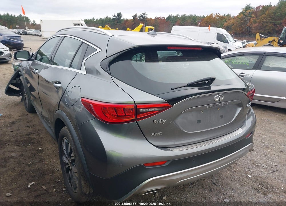 2017 INFINITI QX30 PREMIUM VIN: SJKCH5CRXHA036407