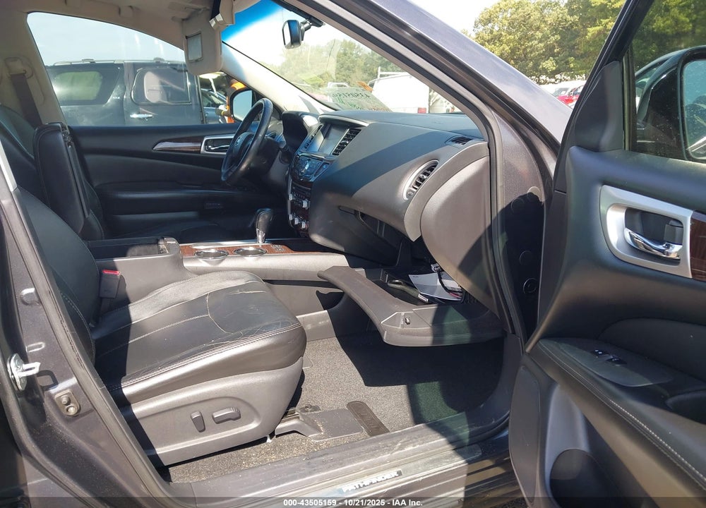 2014 NISSAN PATHFINDER SL VIN: 5N1AR2MN6EC654790