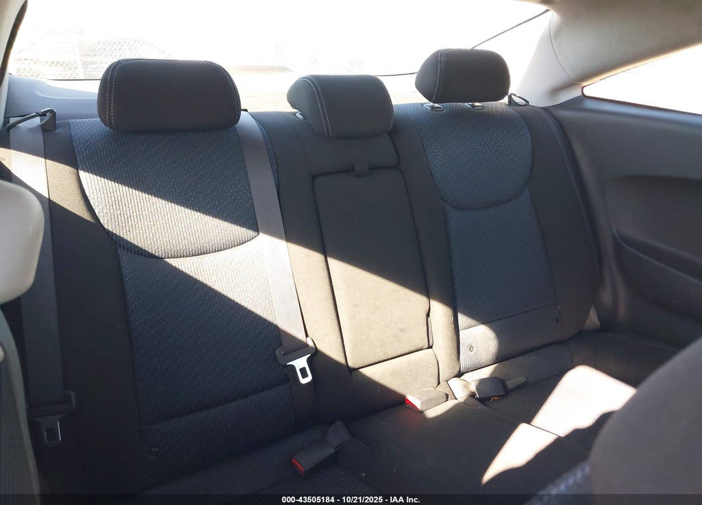 2013 HYUNDAI ELANTRA GS VIN: KMHDH6AE6DU013434