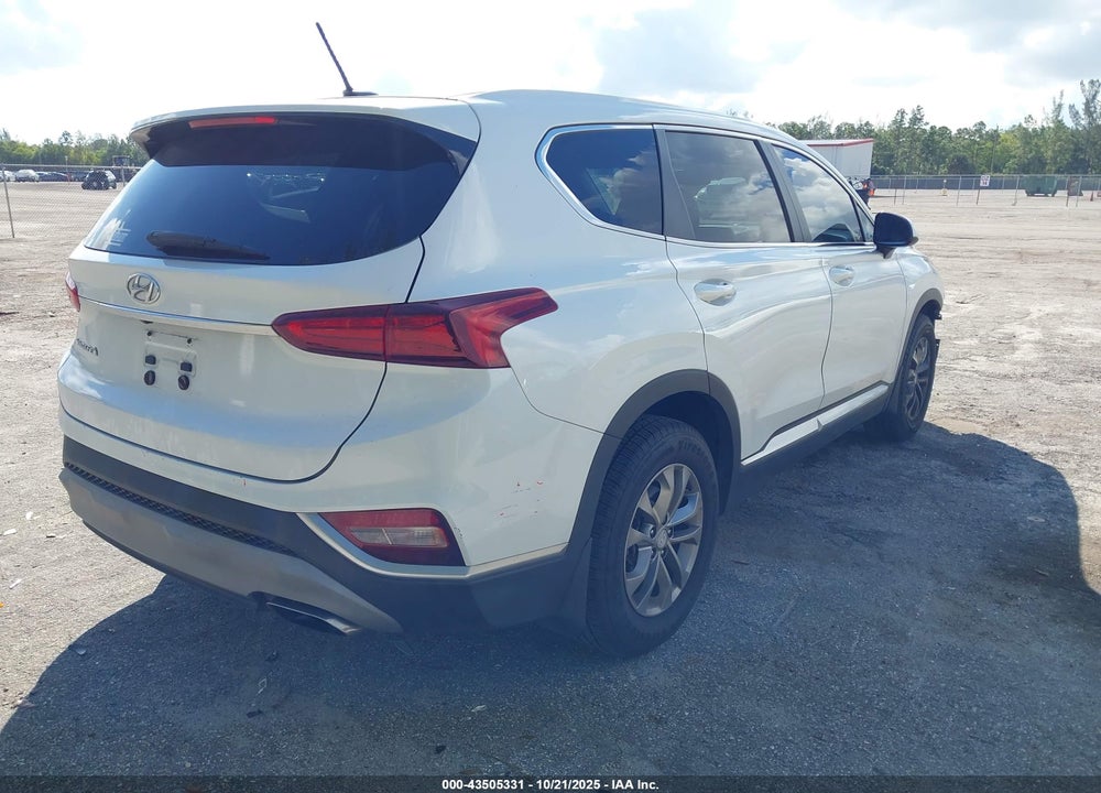2019 HYUNDAI SANTA FE VIN: 5NMS23AD8KH123683