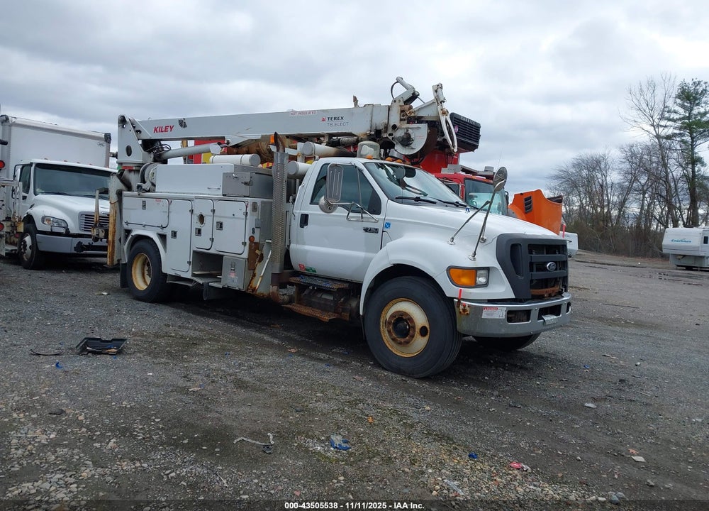 2009 FORD F-750 XL/XLT VIN: 3FRXF75T09V134488