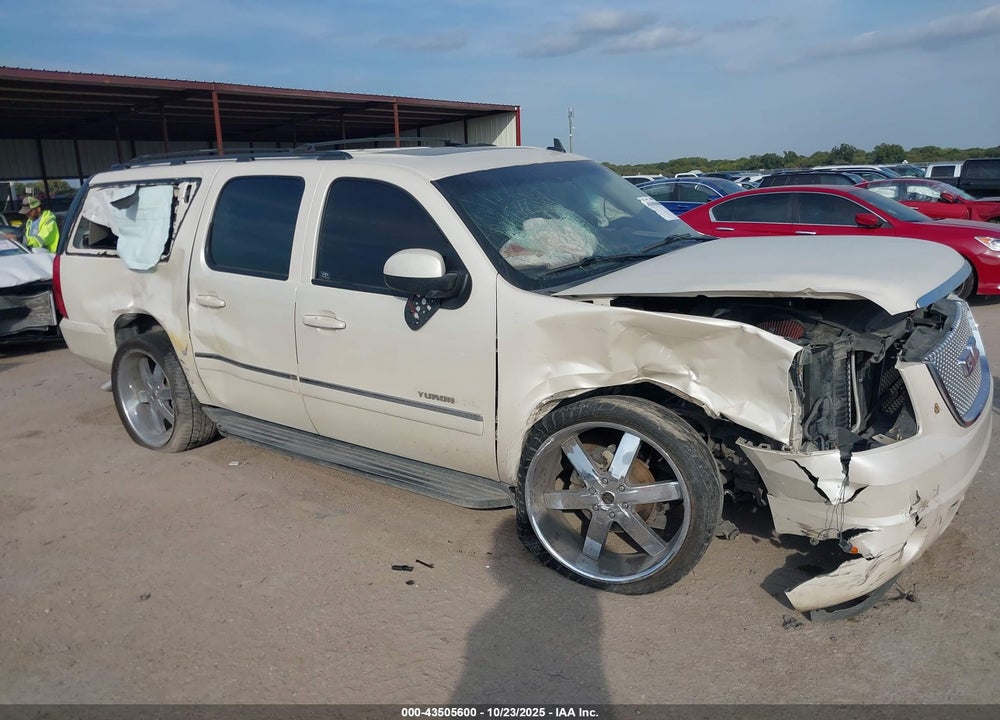 2013 GMC YUKON XL 1500 SLT VIN: 1GKS1KE0XDR351515