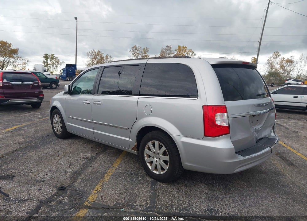 2011 CHRYSLER TOWN & COUNTRY TOURING-L VIN: 2A4RR8DG0BR605643