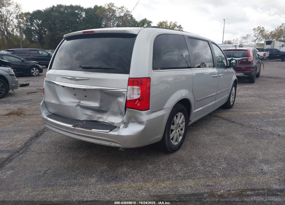 2011 CHRYSLER TOWN & COUNTRY TOURING-L VIN: 2A4RR8DG0BR605643