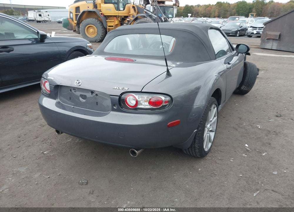 2007 MAZDA MX-5 VIN: JM1NC25F470131206