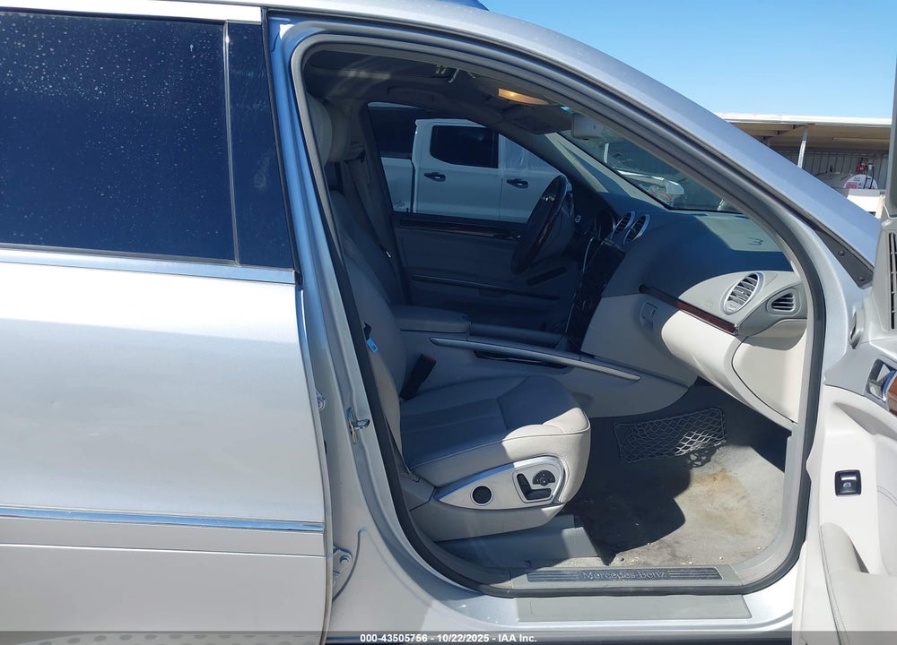 2011 MERCEDES-BENZ GL 450 4MATIC VIN: 4JGBF7BE4BA629178