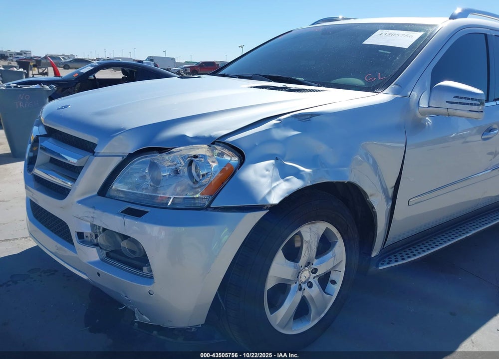 2011 MERCEDES-BENZ GL 450 4MATIC VIN: 4JGBF7BE4BA629178