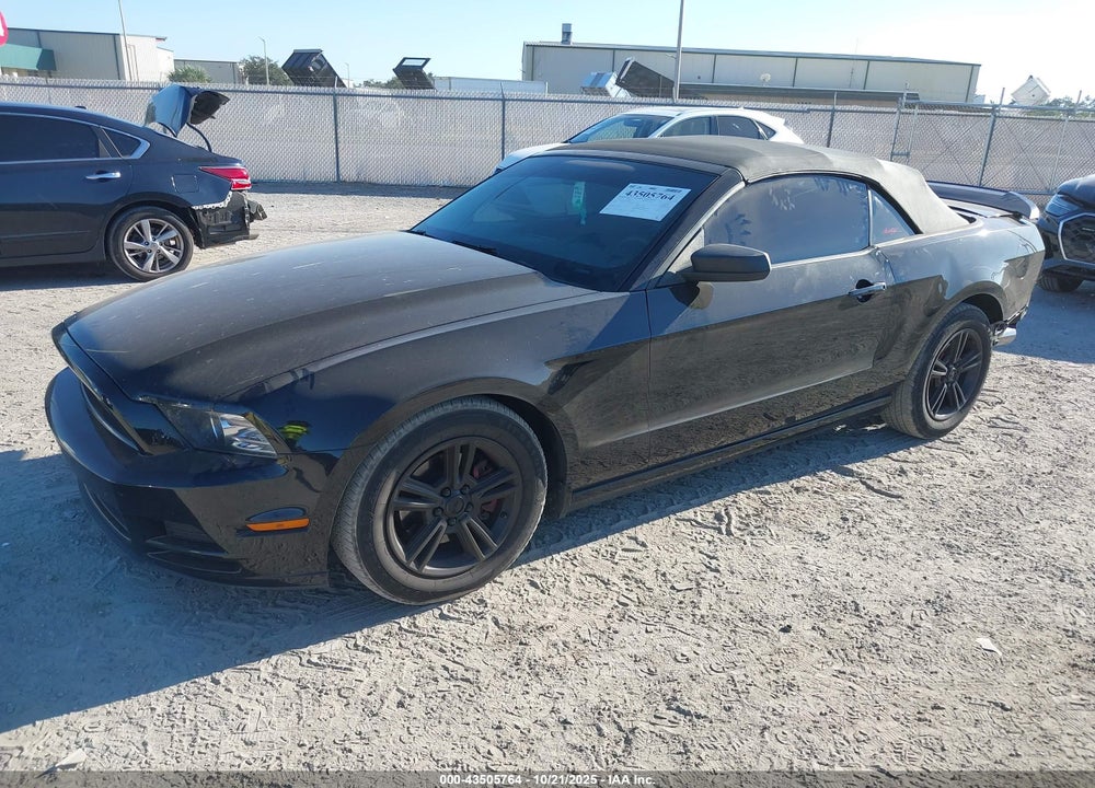 2013 FORD MUSTANG VIN: 1ZVBP8EM5D5280258