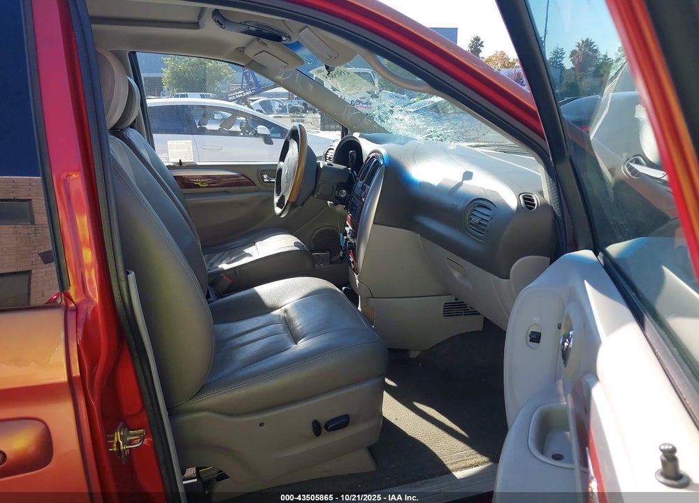 2006 CHRYSLER TOWN & COUNTRY TOURING VIN: 2A4GP54L26R688183