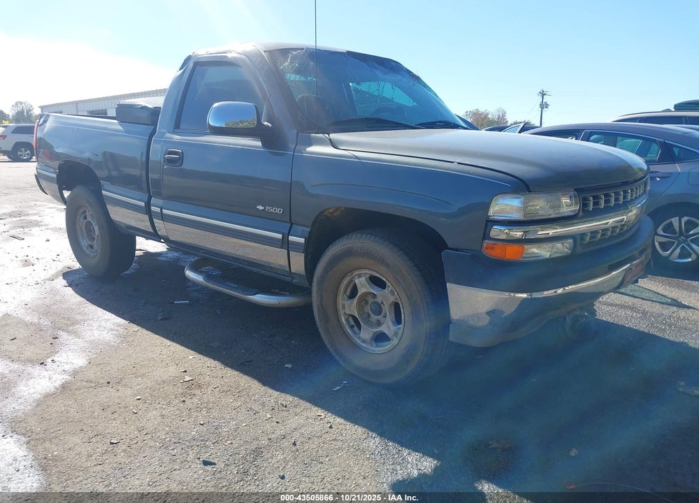 2000 CHEVROLET SILVERADO 1500 LS VIN: 1GCEK14T7YZ202190