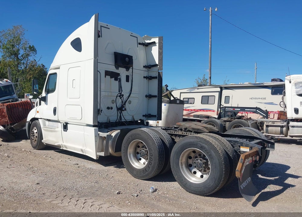 2016 FREIGHTLINER CASCADIA 113 VIN: 3AKJGHDV9GSHK5528
