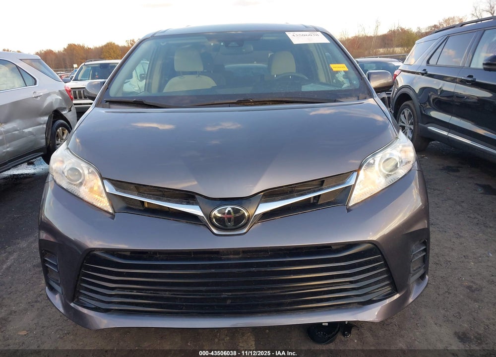 2019 TOYOTA SIENNA LE 8 PASSENGER VIN: 5TDKZ3DC3KS003902