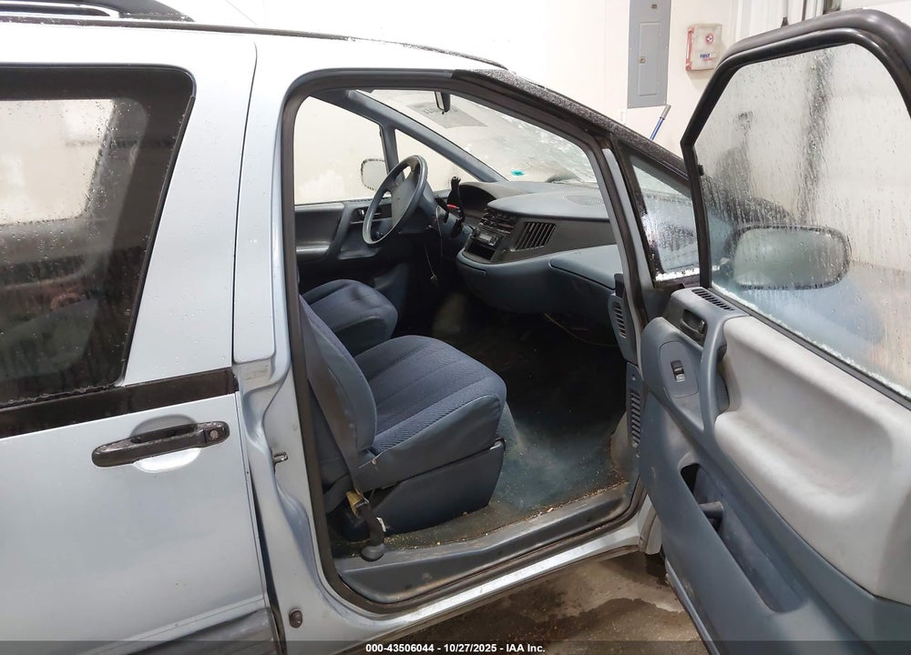 1991 TOYOTA PREVIA DLX VIN: JT3AC11R1M0021951