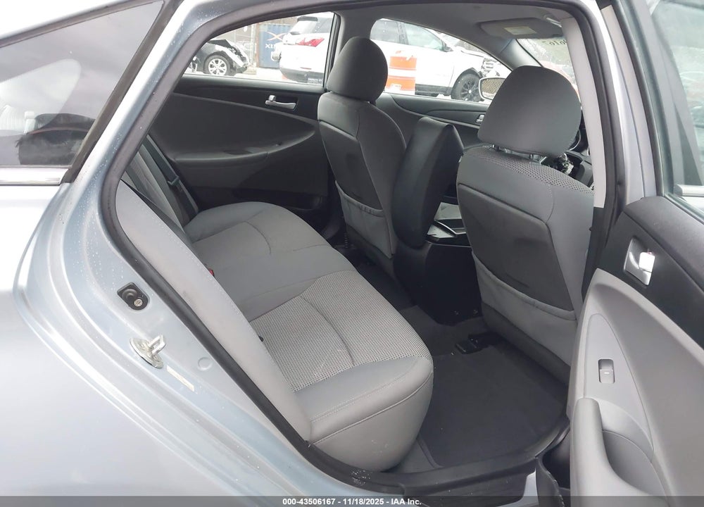 2011 HYUNDAI SONATA GLS VIN: 5NPEB4AC4BH161358