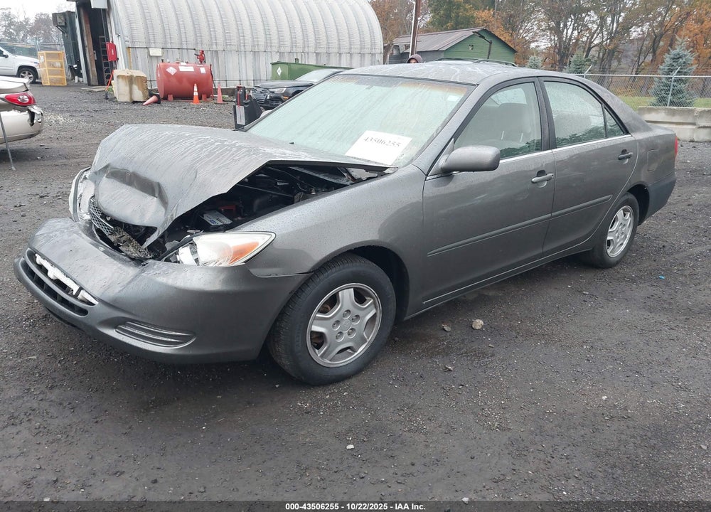 2003 TOYOTA CAMRY LE V6 VIN: 4T1BF32K43U562869