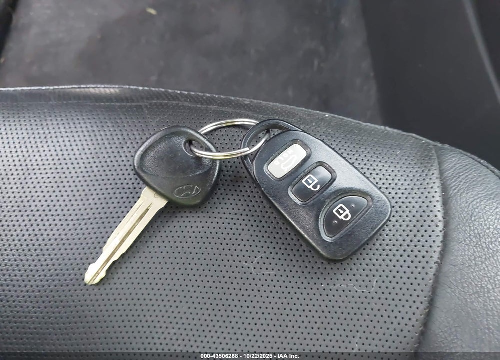 2013 HYUNDAI ELANTRA SE VIN: KMHDH6AE9DU013119