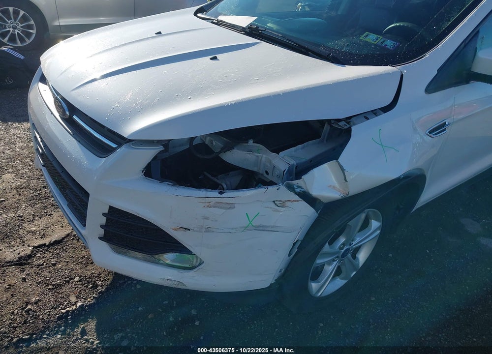 2015 FORD ESCAPE SE VIN: 1FMCU0G76FUB66167