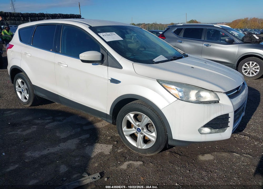 2015 FORD ESCAPE SE VIN: 1FMCU0G76FUB66167