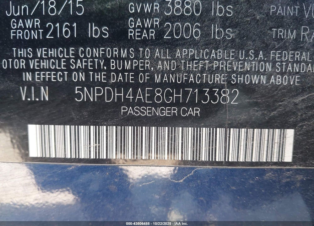 2016 HYUNDAI ELANTRA VIN: 5NPDH4AE8GH713382