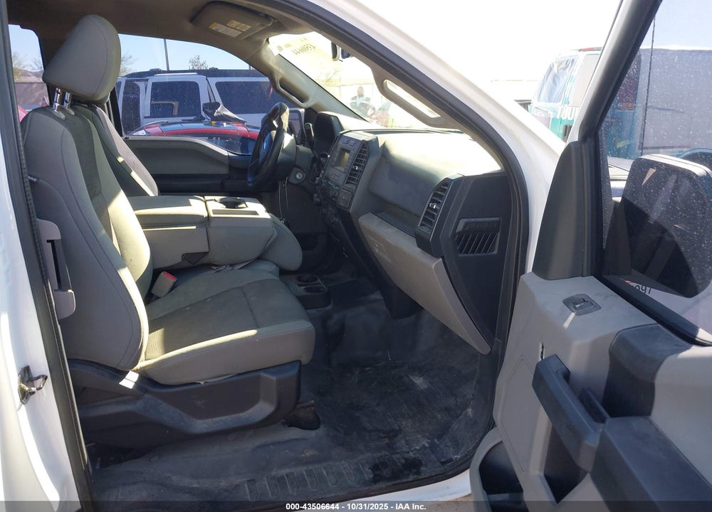 2016 FORD F-150 XL VIN: 1FTFX1EF1GKF45695