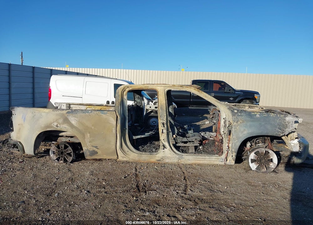 2020 CHEVROLET SILVERADO 1500 4WD STANDARD BED LT VIN: 1GCRYDEDXLZ249487