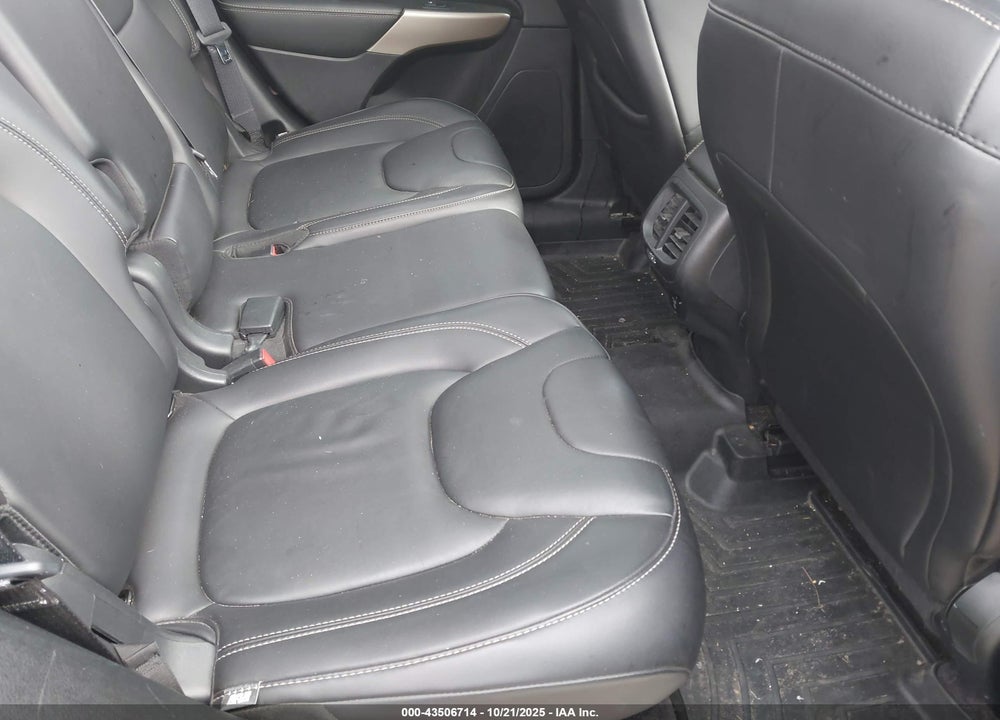 2017 JEEP CHEROKEE HIGH ALTITUDE FWD VIN: 1C4PJLDB5HW613829