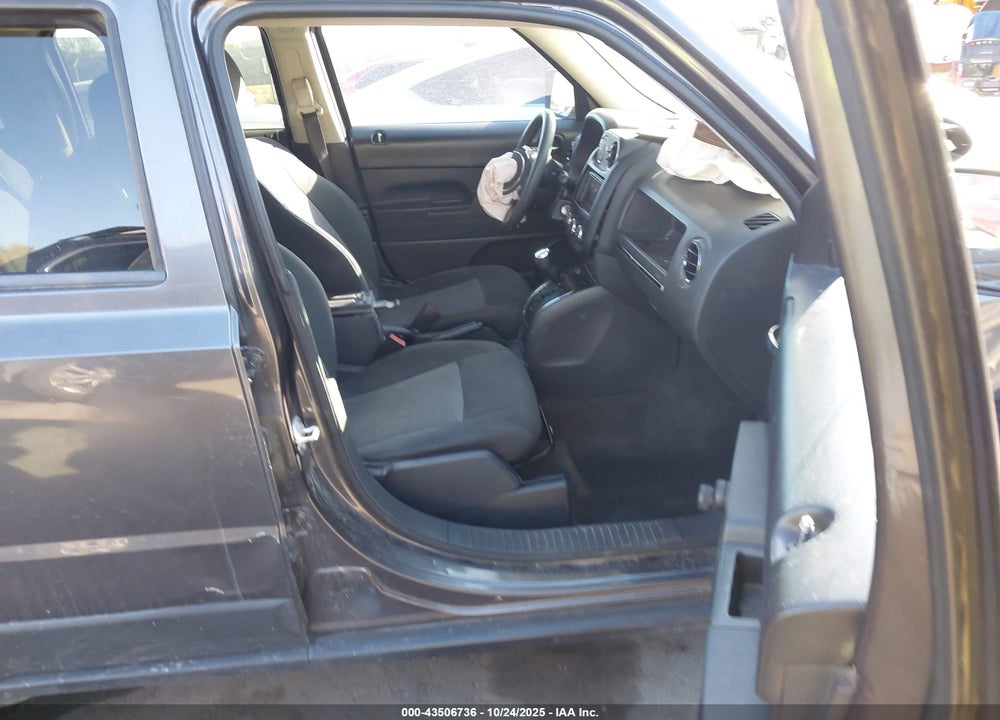 2016 JEEP PATRIOT SPORT VIN: 1C4NJPBB6GD808057