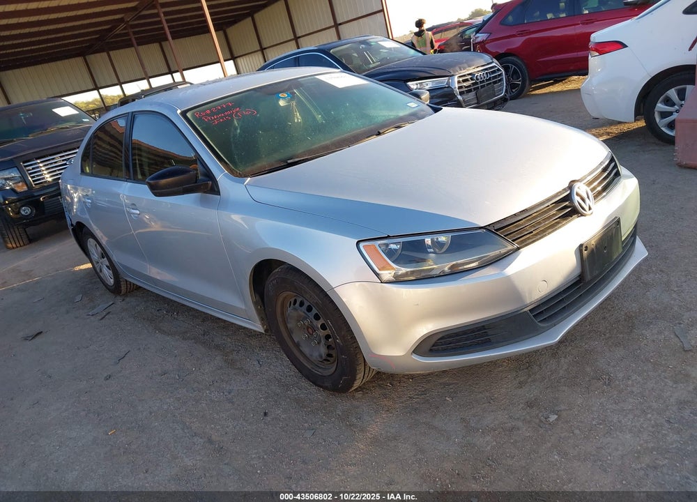 2014 VOLKSWAGEN JETTA 2.0L S VIN: 3VW1K7AJ2EM415157