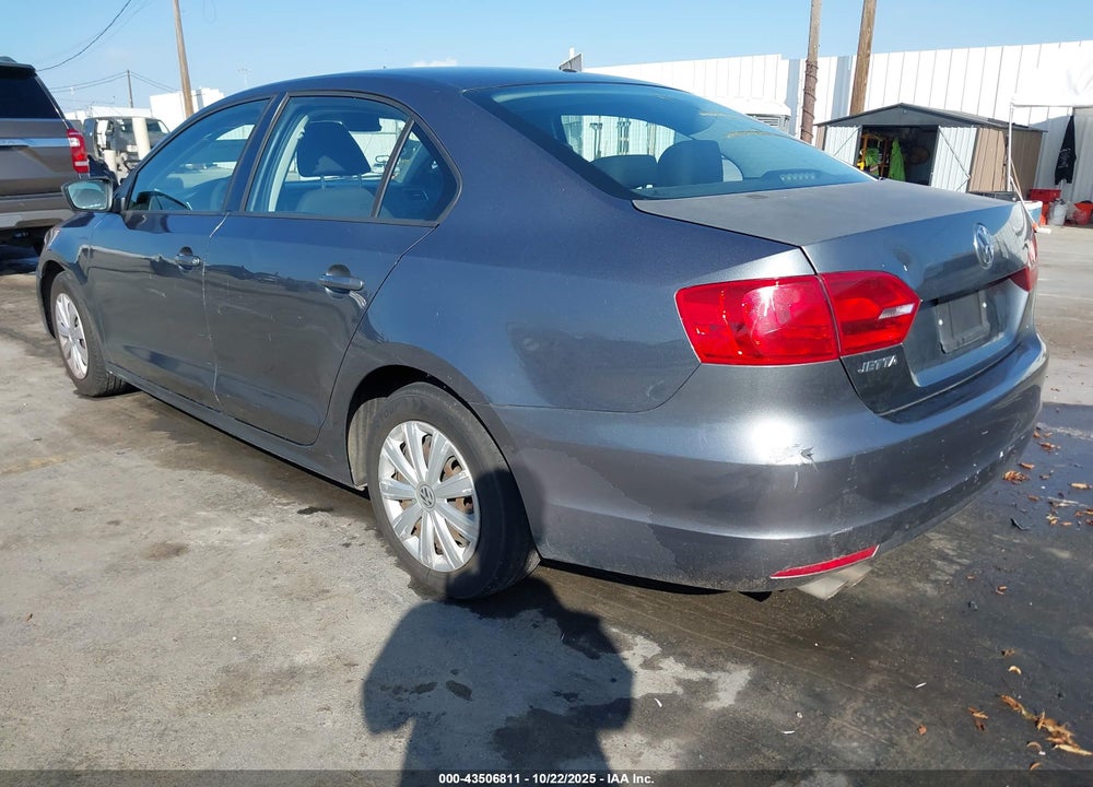 2014 VOLKSWAGEN JETTA 2.0L S VIN: 3VW2K7AJ9EM217003