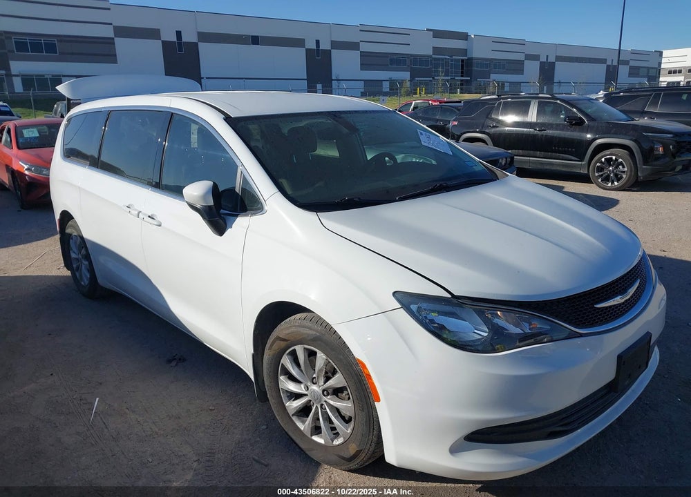 2017 CHRYSLER PACIFICA TOURING VIN: 2C4RC1DG8HR608975